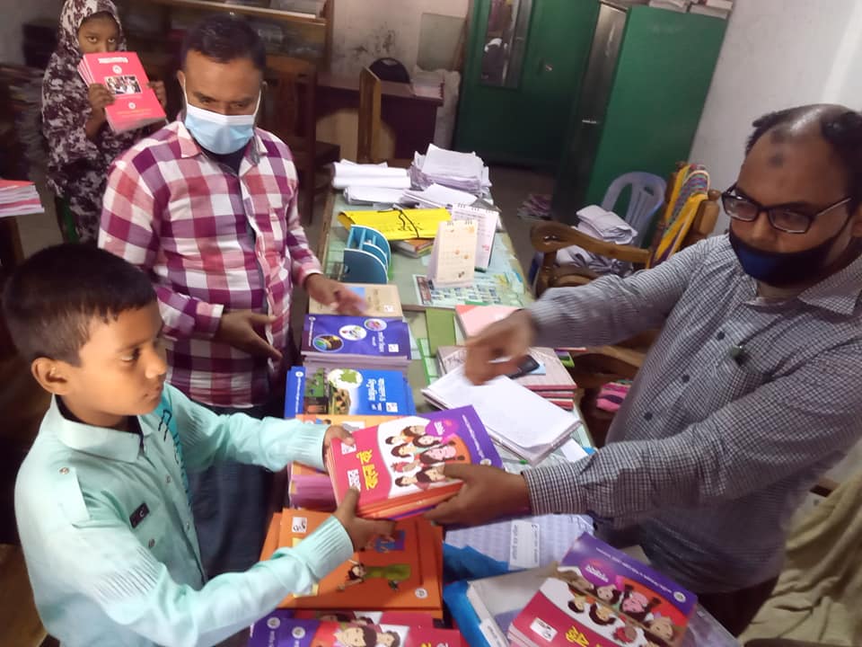 বই উৎসব ৮